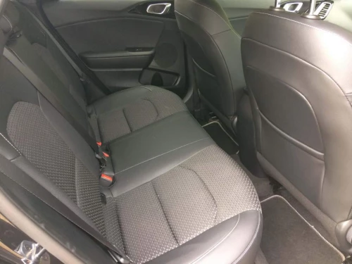 Group D - Midsize Manual Hatchback