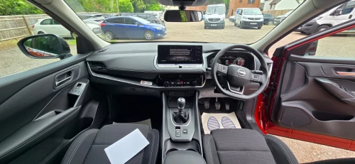 Group E - SUV-Style Manual Car