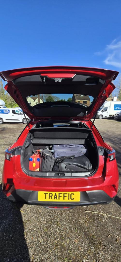 Group D Auto - Midsize Automatic Hatchback